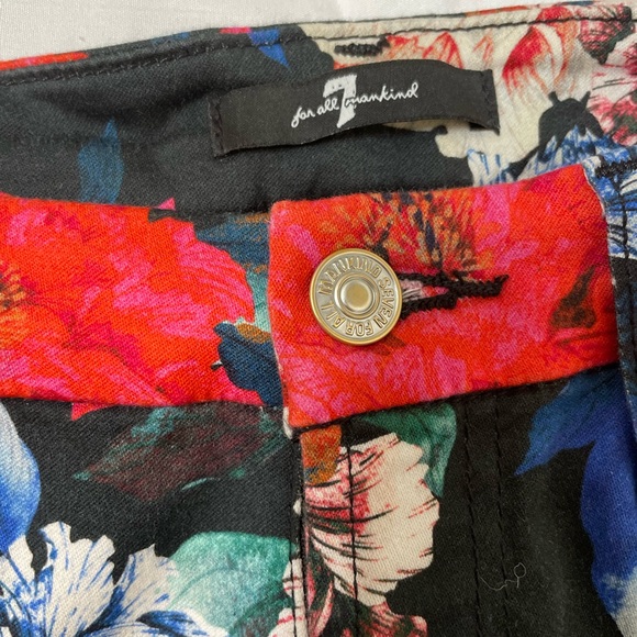 🌹🌹7 For All Mankind Mid-Rise Skinny Jeans in Victorian Garden 🌹🌹 - Picture 5 of 6